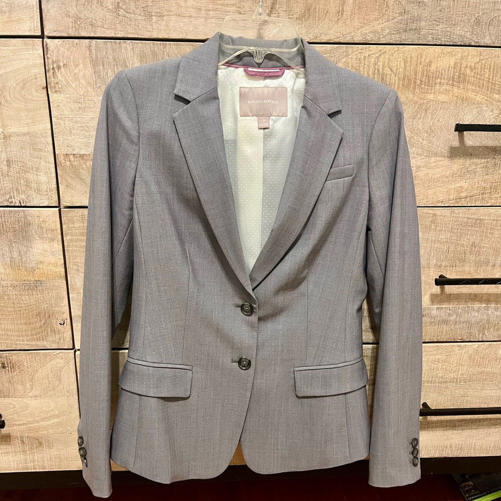 Banana Republic Light Gray Women’s Blazer